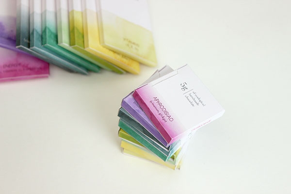 彩色之光， 生態手工巧克力食品包裝設計工程。