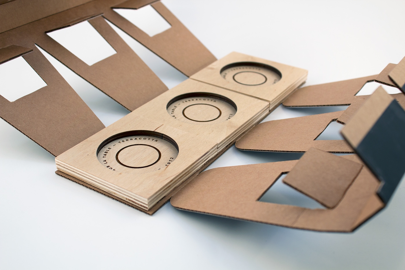 茶杯包裝設(shè)計，我們是商品的保護大師