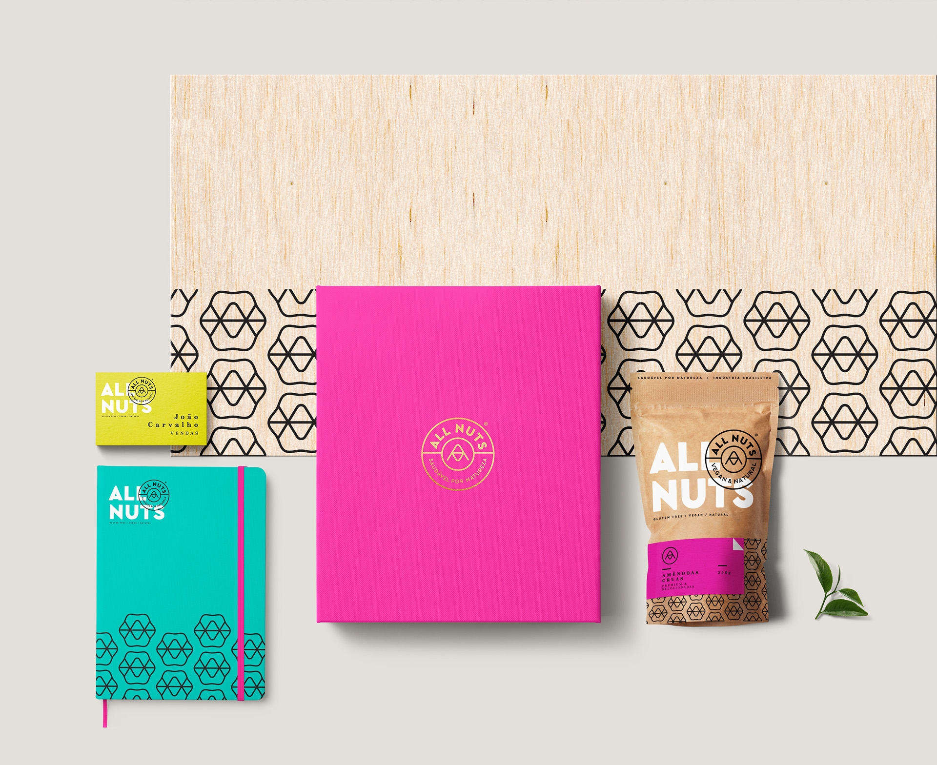 給人帶來愉悅的堅果食品包裝設計