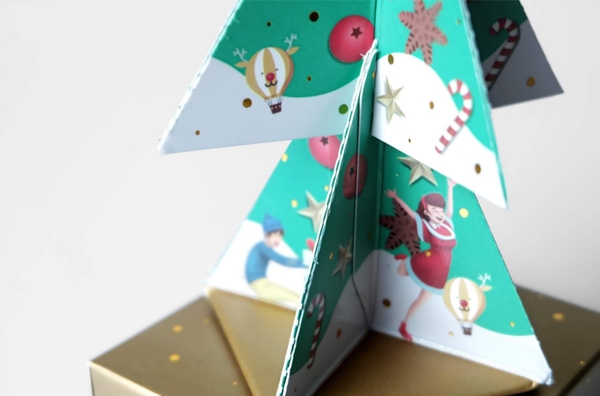 巧克力盒化身圣誕樹！包裝結構創意為顧客帶來的驚喜體驗